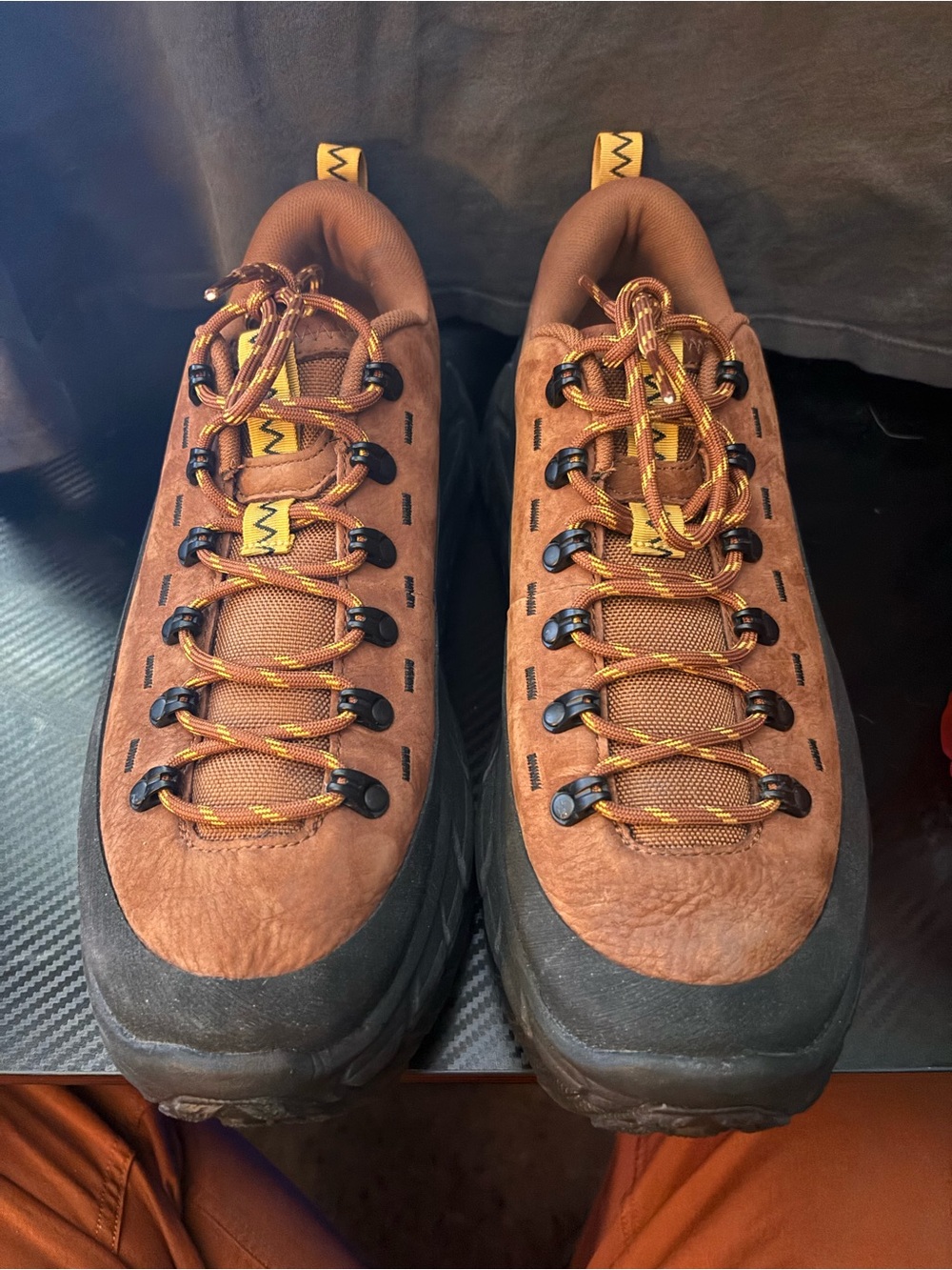 Hoka One One Tor Summit Hazelnut Black - 1147952-HBCK Sz 11.5M Missing Insoles